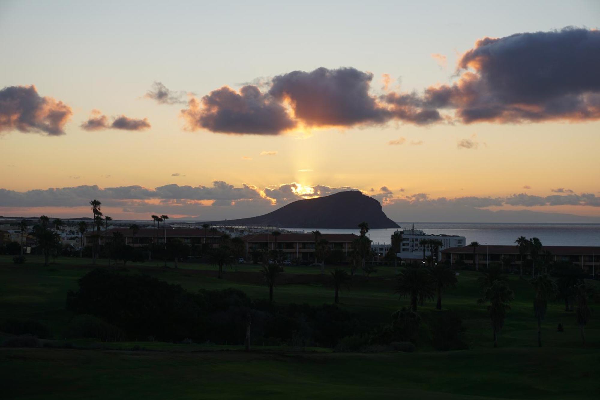 Golf Del Sur Apartment - Magnificent Panorama Of The Ocean, El Teide, And Montana Roja San Miguel de Abona Eksteriør bilde