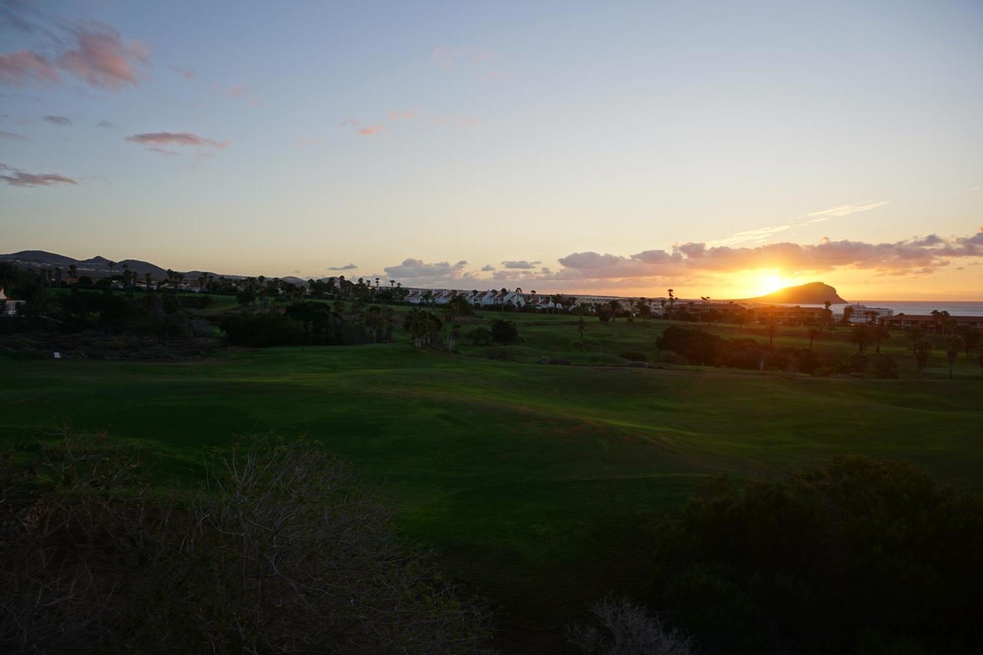 Golf Del Sur Apartment - Magnificent Panorama Of The Ocean, El Teide, And Montana Roja San Miguel de Abona Eksteriør bilde