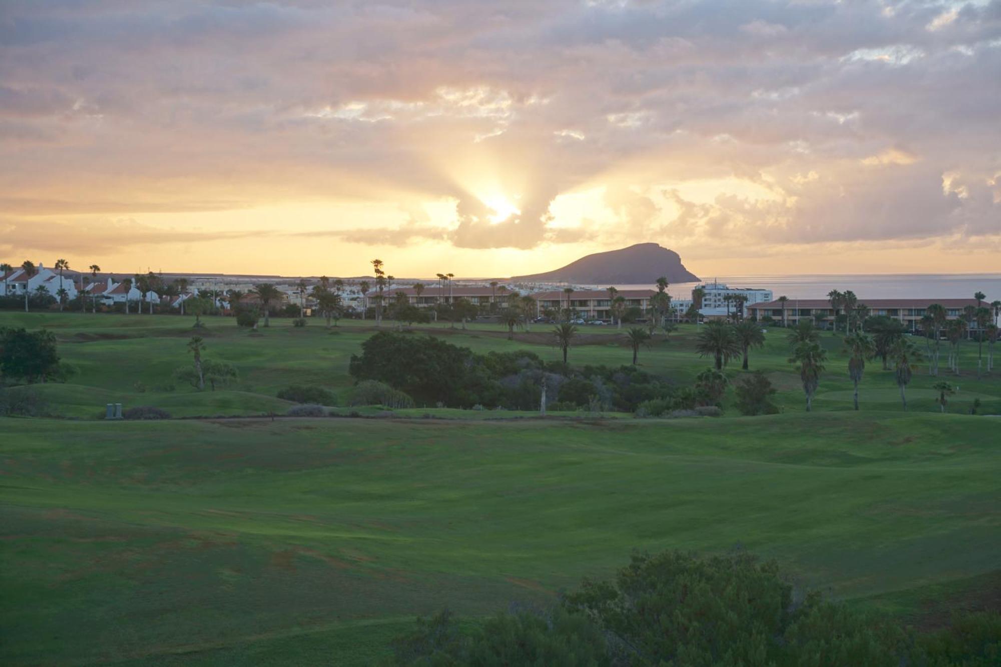 Golf Del Sur Apartment - Magnificent Panorama Of The Ocean, El Teide, And Montana Roja San Miguel de Abona Eksteriør bilde